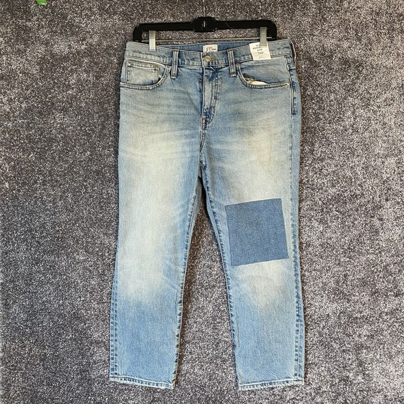 J. Crew Denim - J Crew Slim Broken in Boyfriend Jeans Womens 28P Patch‎ Straight Light Wash Crop